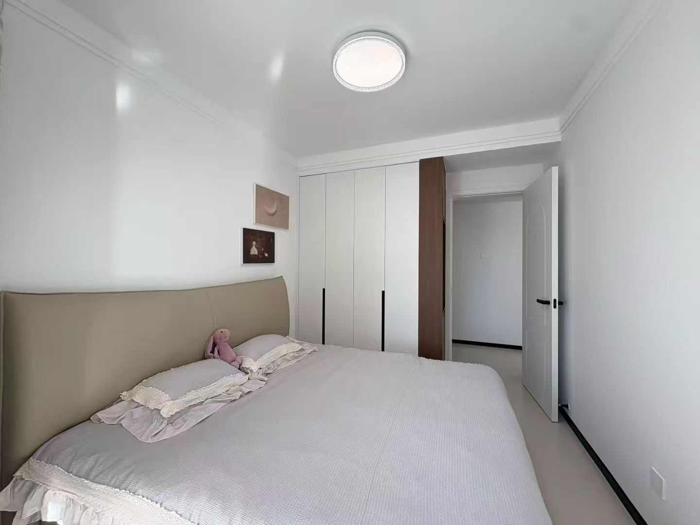 峰山御景小區(qū)122平婚房三室59.8萬 峰山御景小區(qū)122平婚房三室59.8萬