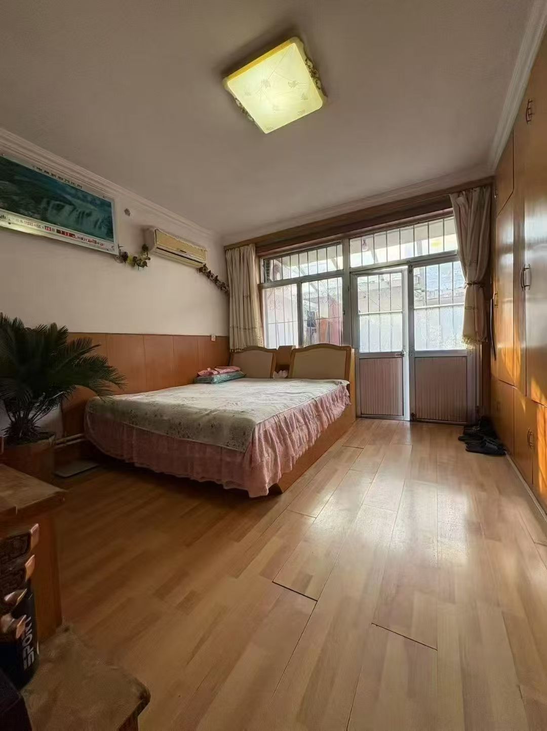 **的南開(kāi)門(mén)一樓帶院三室連院子130平39.8萬(wàn) **的南開(kāi)門(mén)一樓帶院三室連院子130平39.8萬(wàn)