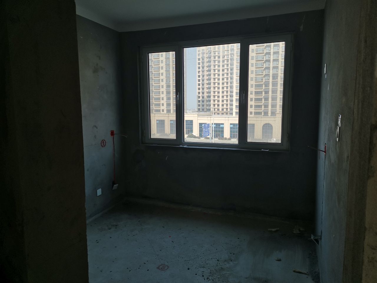 高品質(zhì)小區(qū)伴山林語小高層電梯毛坯房優(yōu)惠出售 高品質(zhì)小區(qū)伴山林語小高層電梯毛坯房優(yōu)惠出售