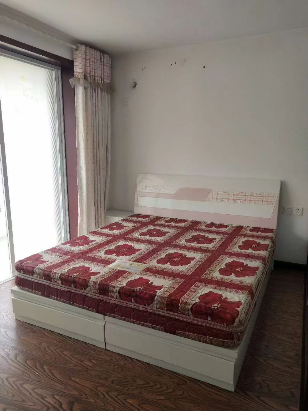 文登櫻花時(shí)尚小區(qū)出租 文登櫻花時(shí)尚小區(qū)出租