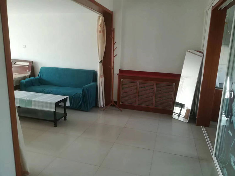 涼水灣鴻?；▓@小區(qū)精裝閣樓出租