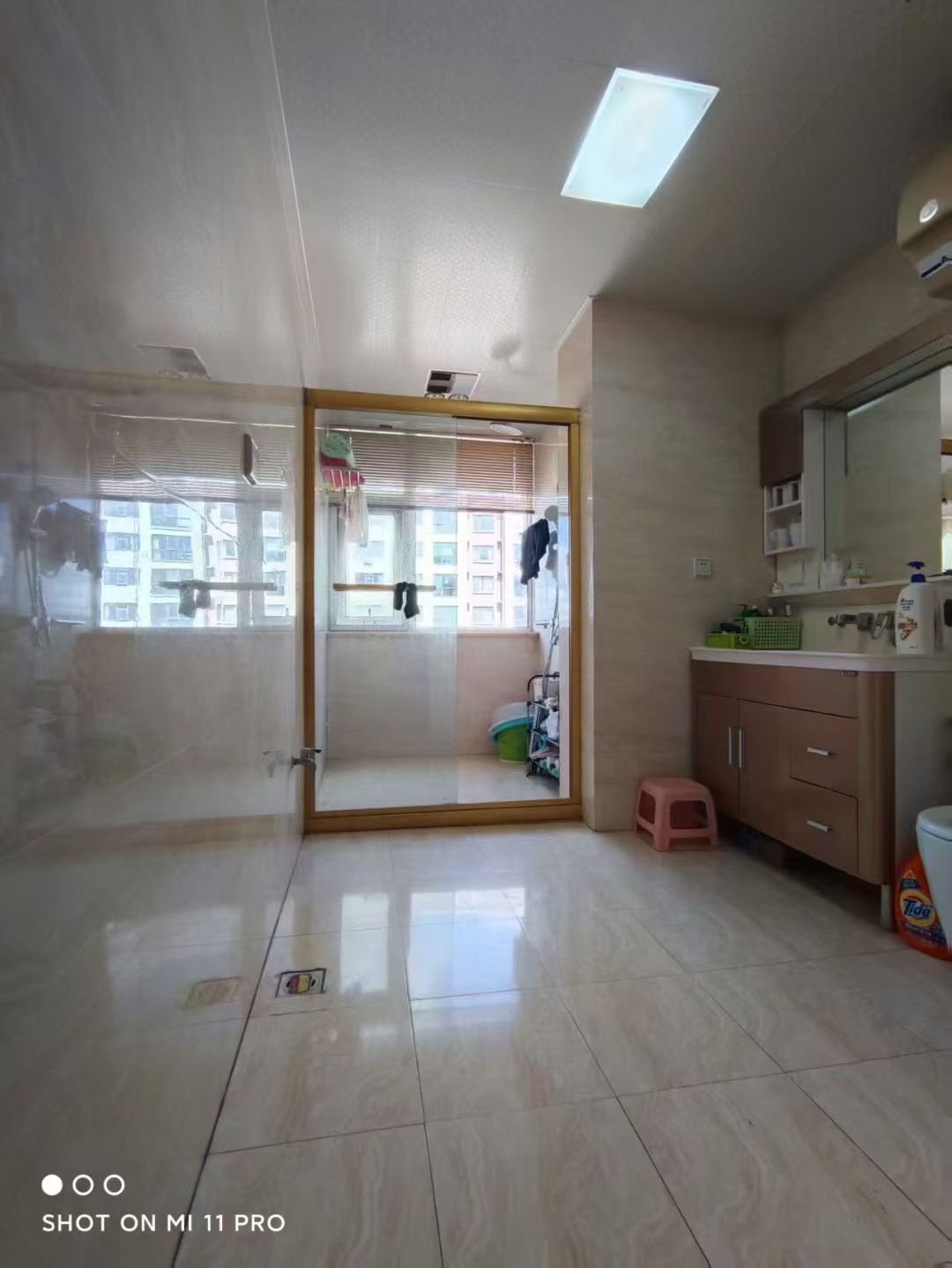 土地局家屬樓秀峰閣小區(qū)電梯149.53平三室兩衛(wèi)71.8萬 土地局家屬樓秀峰閣小區(qū)電梯149.53平三室兩衛(wèi)71.8萬