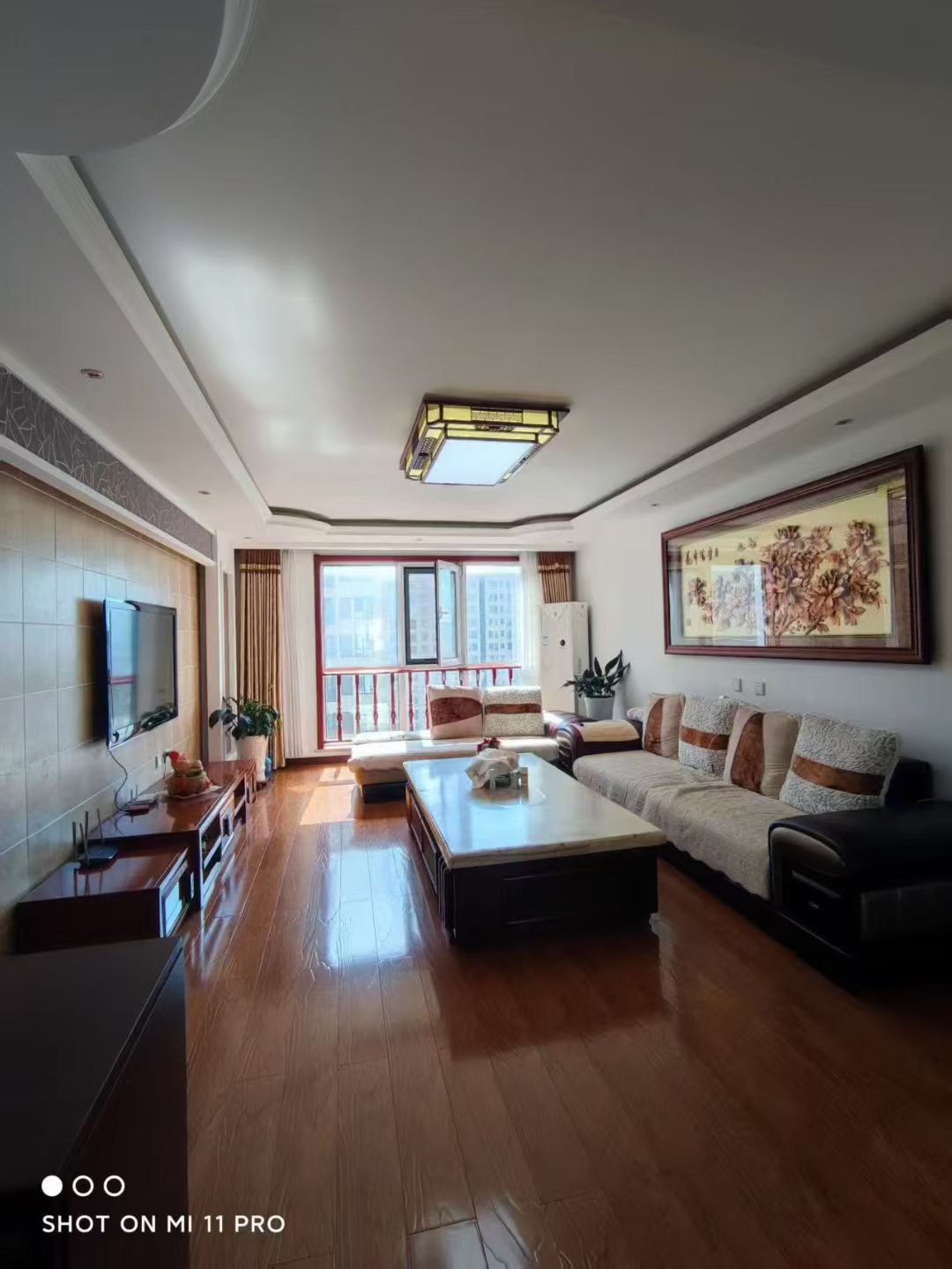 土地局家屬樓秀峰閣小區(qū)電梯149.53平三室兩衛(wèi)71.8萬 土地局家屬樓秀峰閣小區(qū)電梯149.53平三室兩衛(wèi)71.8萬