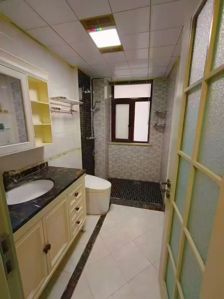 多層電梯洋房二樓寶陸御園141平三室兩衛(wèi)全屋定制89.5萬 多層電梯洋房二樓寶陸御園141平三室兩衛(wèi)全屋定制89.5萬