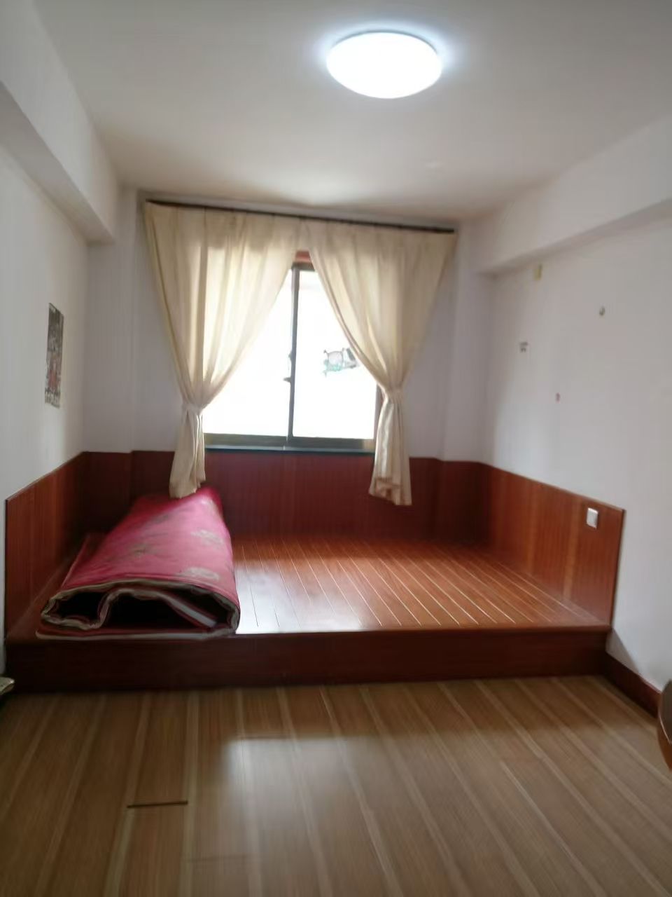 @1200/月，毓菁華，1樓，130平