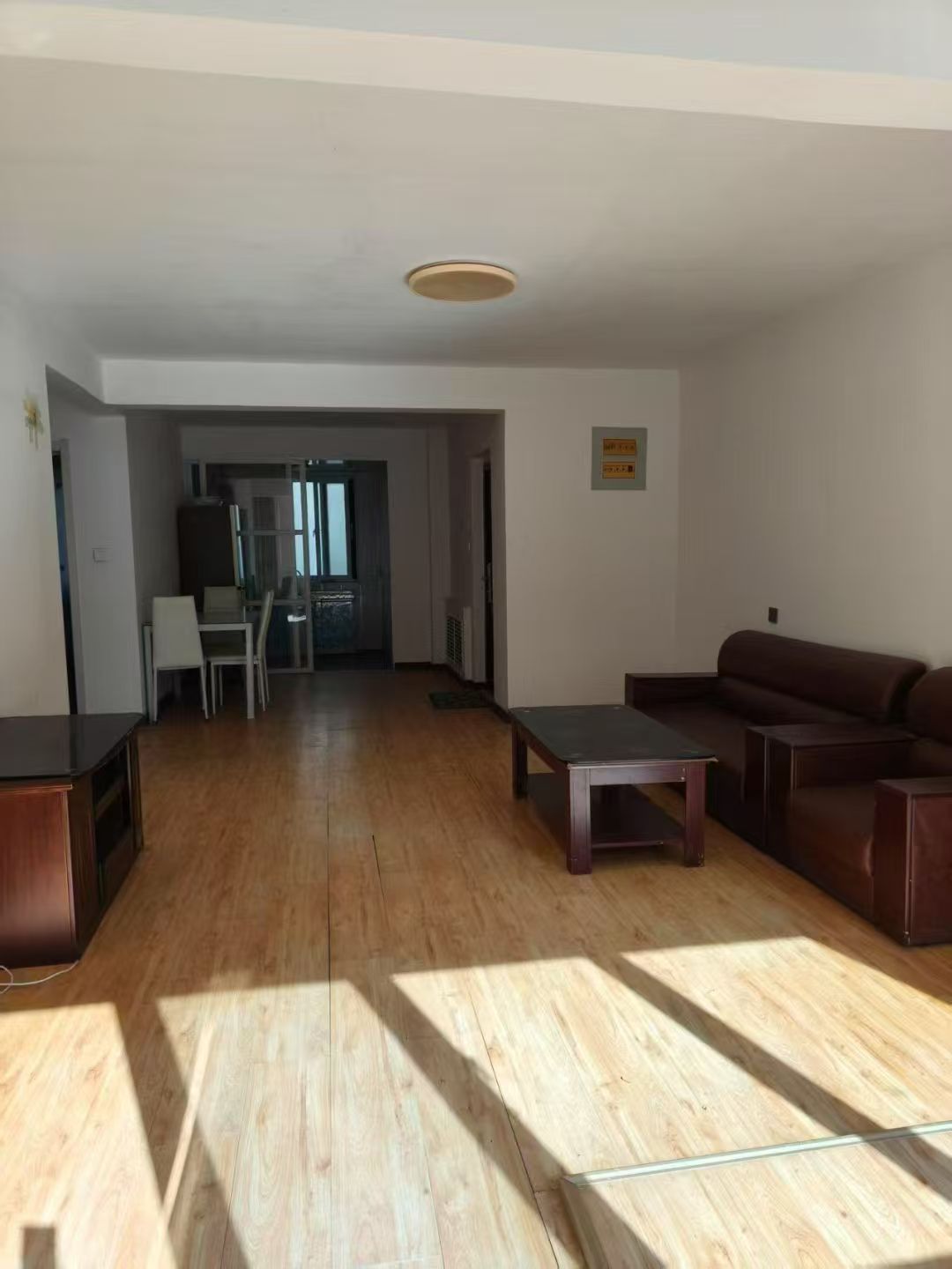 @1200/月，海泰莊園，一樓帶院!