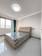 海泰莊園一期小高層住人10樓113.58平 三室精裝53.8