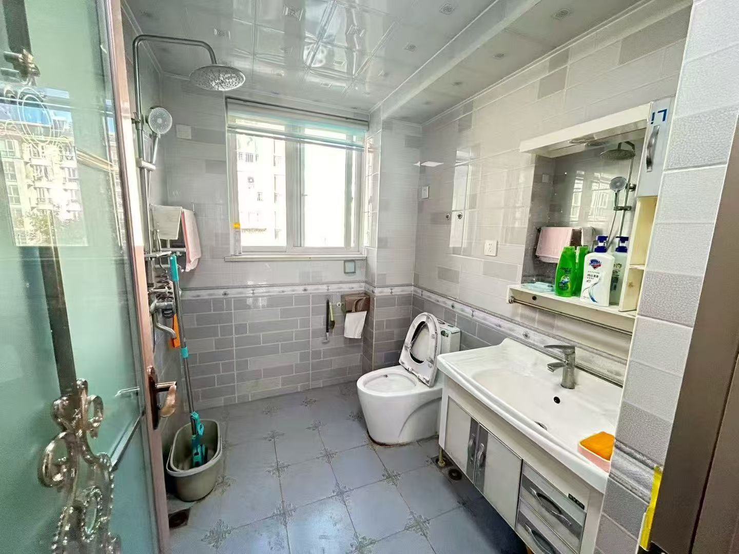 @900/月，銀海綠洲，3樓