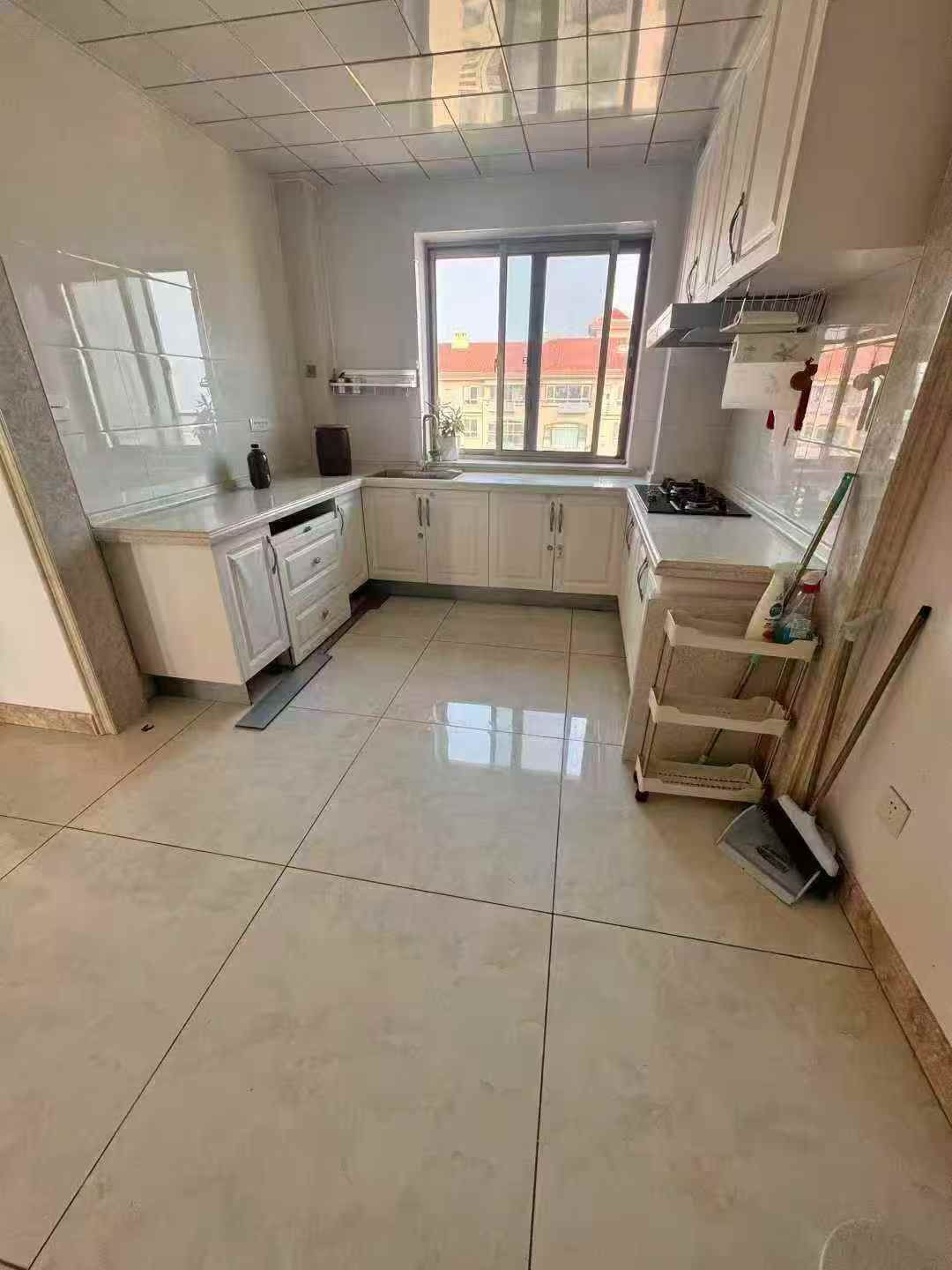 峰山御景電梯11樓帶閣樓110.38平方三室兩衛(wèi)婚房53.8 峰山御景電梯11樓帶閣樓110.38平方三室兩衛(wèi)婚房53.8