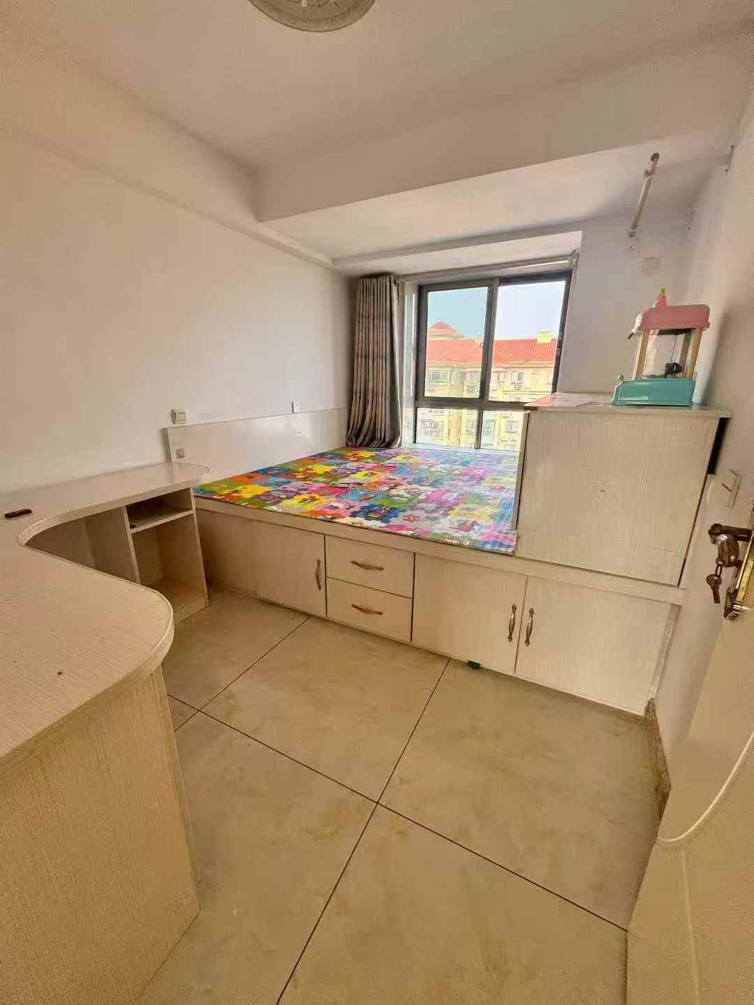 峰山御景電梯11樓帶閣樓110.38平方三室兩衛(wèi)婚房53.8 峰山御景電梯11樓帶閣樓110.38平方三室兩衛(wèi)婚房53.8