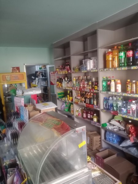 易家便利店加快遞代收