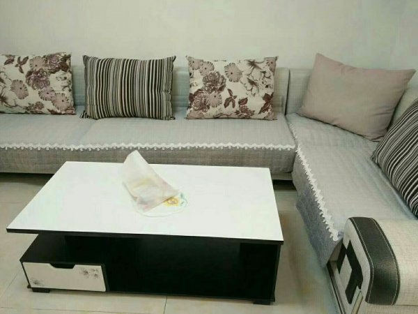 文登汽車(chē)站南面小戶(hù)型房屋出租