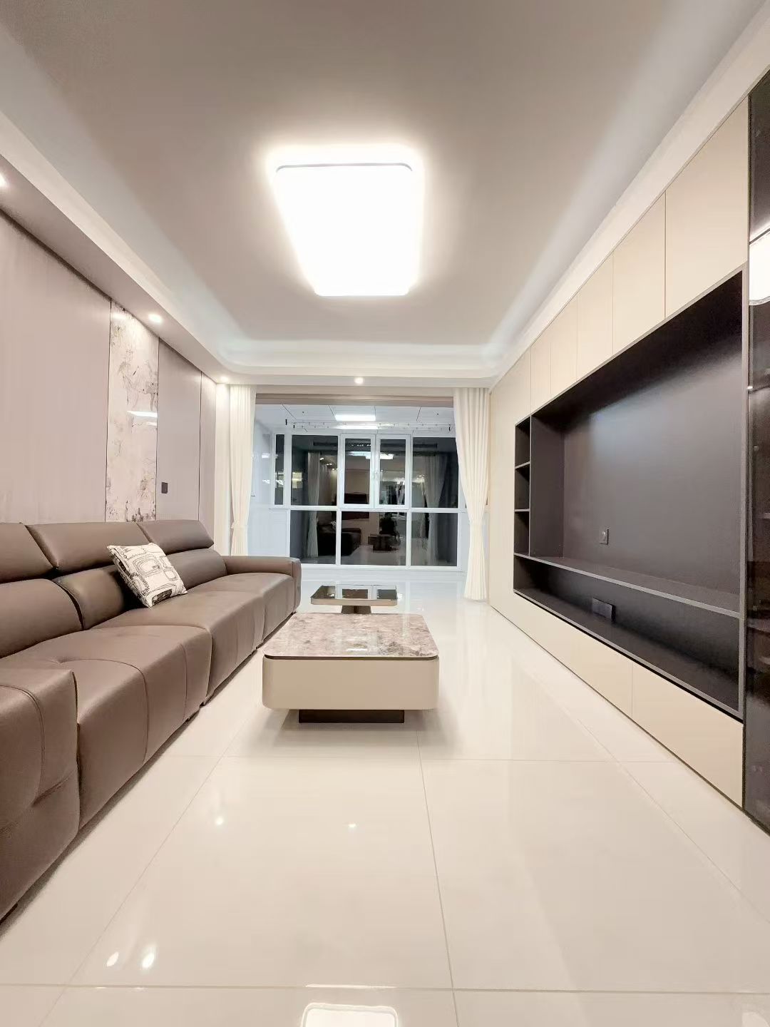 香湖彼岸框架樓 一樓 86.73平30萬 香湖彼岸框架樓 一樓 86.73平30萬