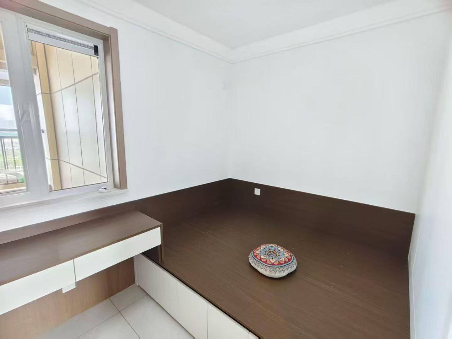 宇程陽光精裝修11樓老板工抵91平三室46.6萬 宇程陽光精裝修11樓老板工抵91平三室46.6萬