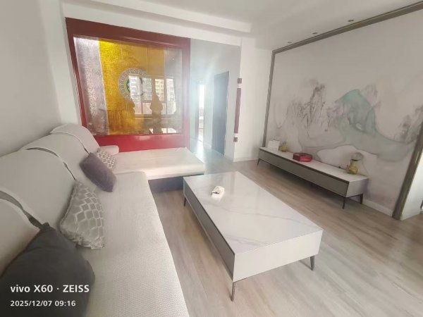 御臨華府電梯4樓125平三室兩衛(wèi)58.8萬(wàn) 御臨華府電梯4樓125平三室兩衛(wèi)58.8萬(wàn)