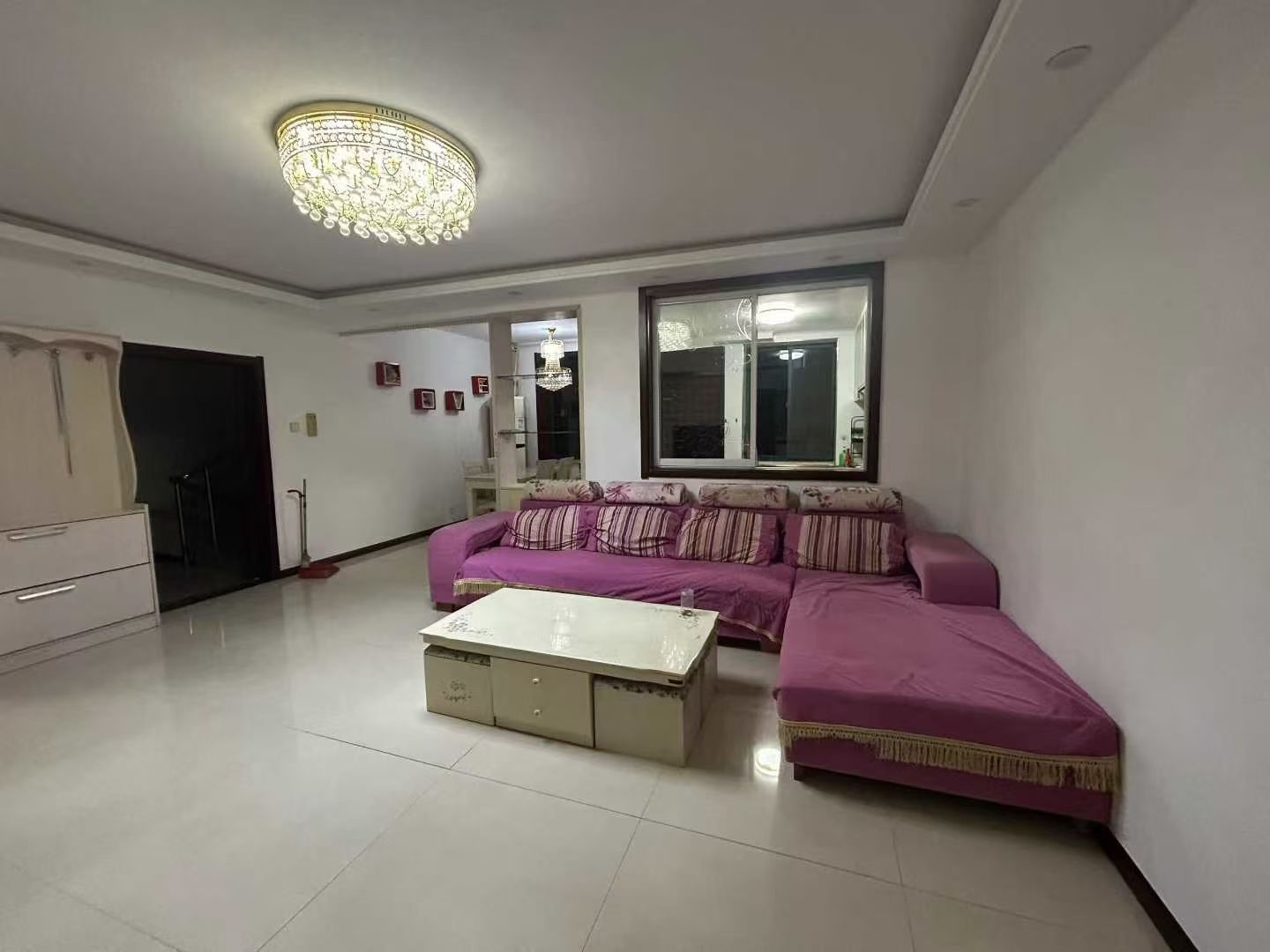 昆崳新城澆筑樓4樓115平三室28.8萬 昆崳新城澆筑樓4樓115平三室28.8萬