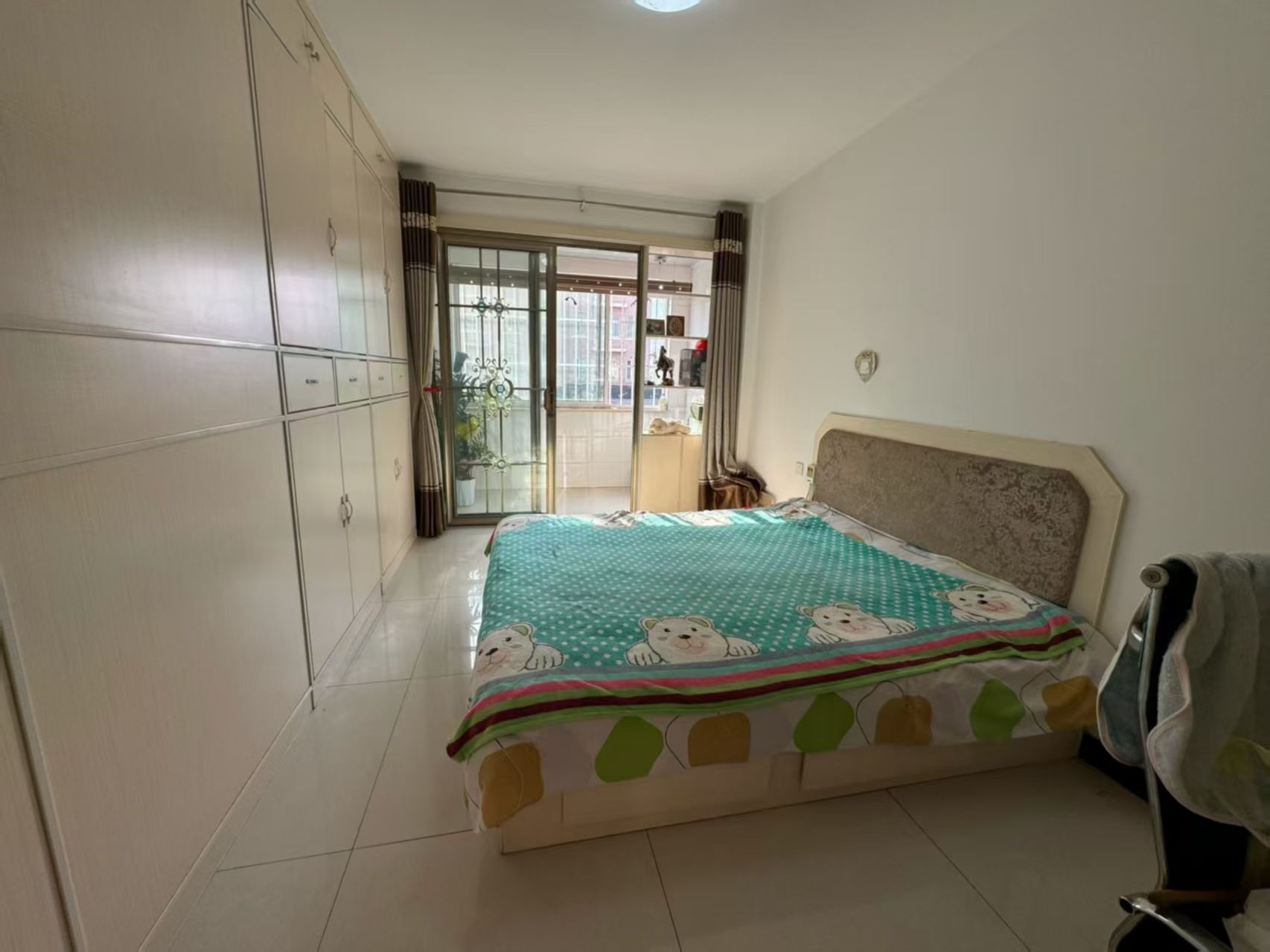 陽春街框架新樓一樓85.41平二室29.8萬元 陽春街框架新樓一樓85.41平二室29.8萬元