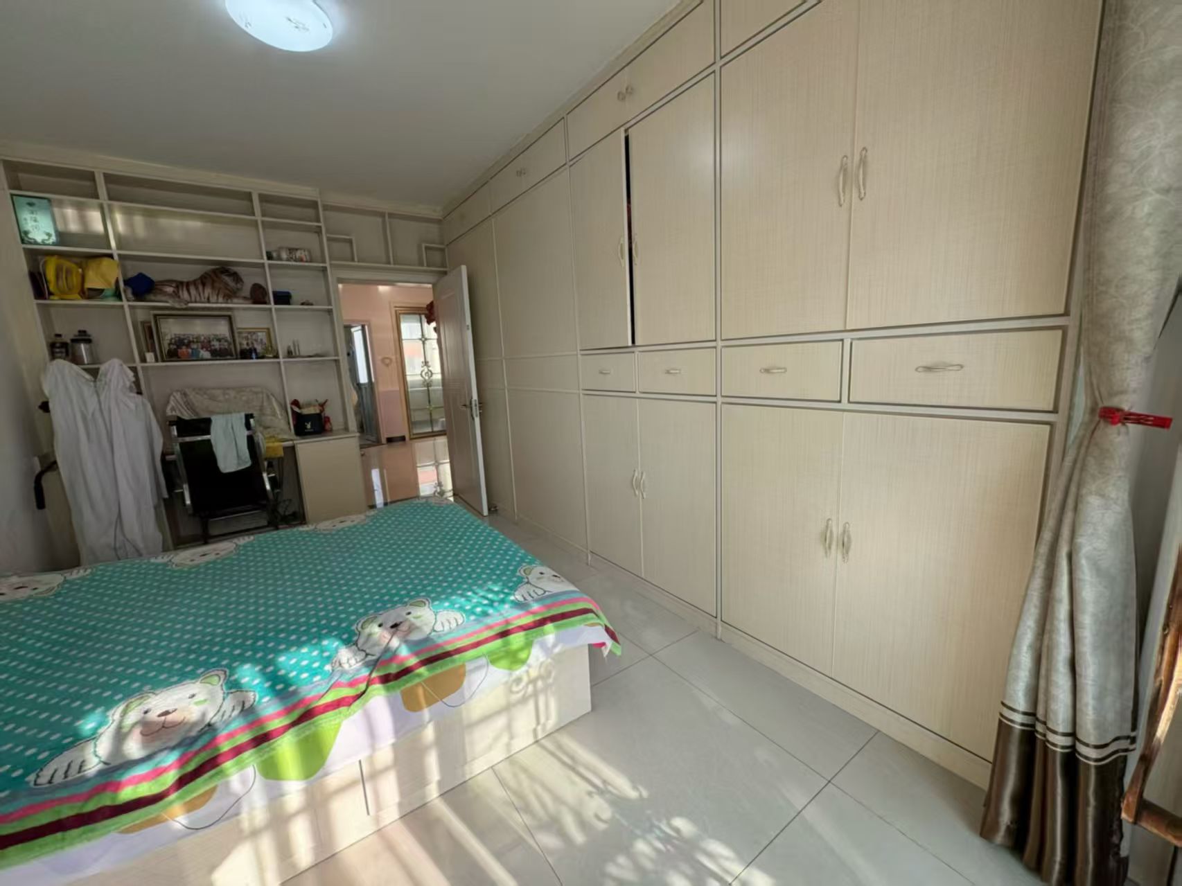 陽春街框架新樓一樓85.41平二室29.8萬元 陽春街框架新樓一樓85.41平二室29.8萬元