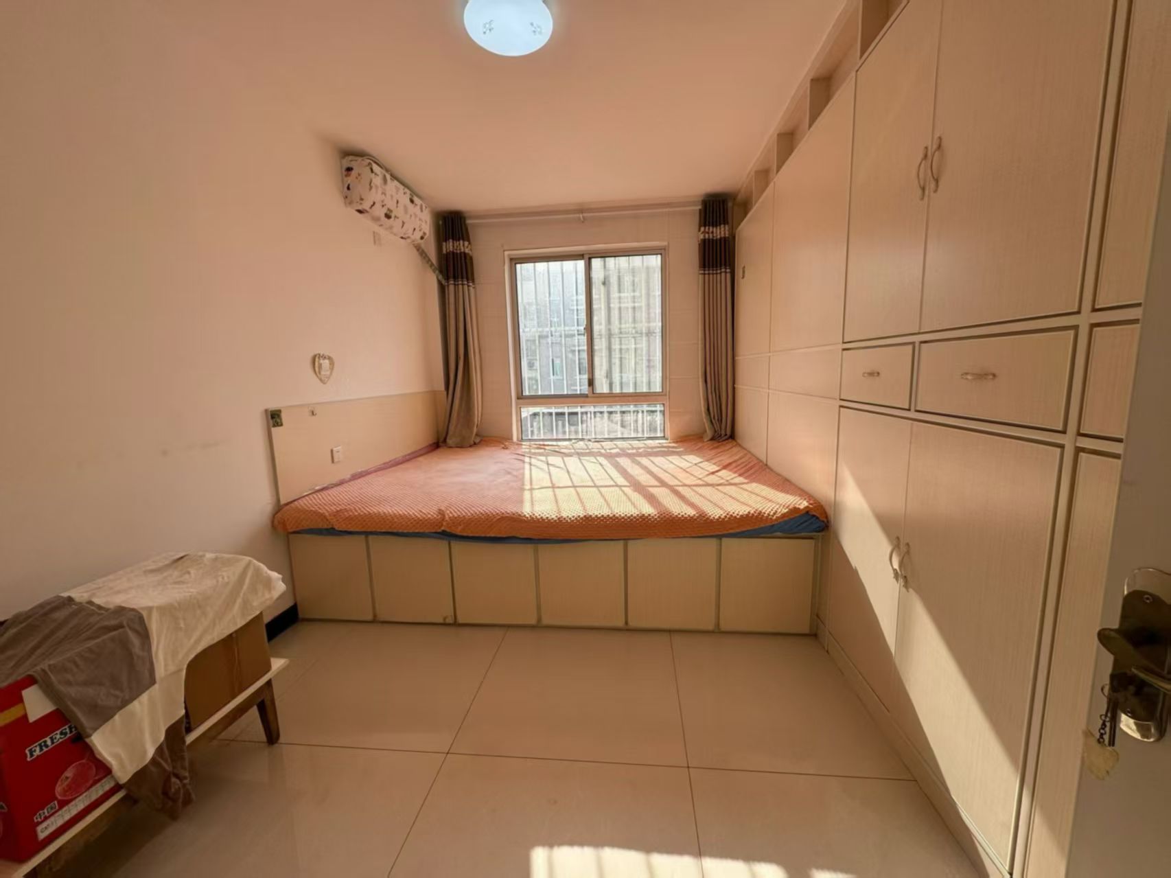 陽春街框架新樓一樓85.41平二室29.8萬元 陽春街框架新樓一樓85.41平二室29.8萬元