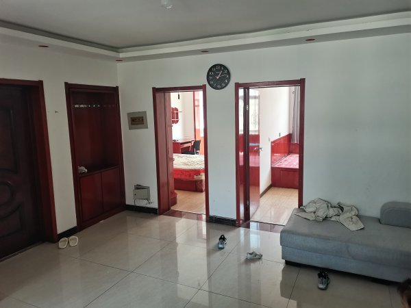 實驗中學**房利民街29號樓