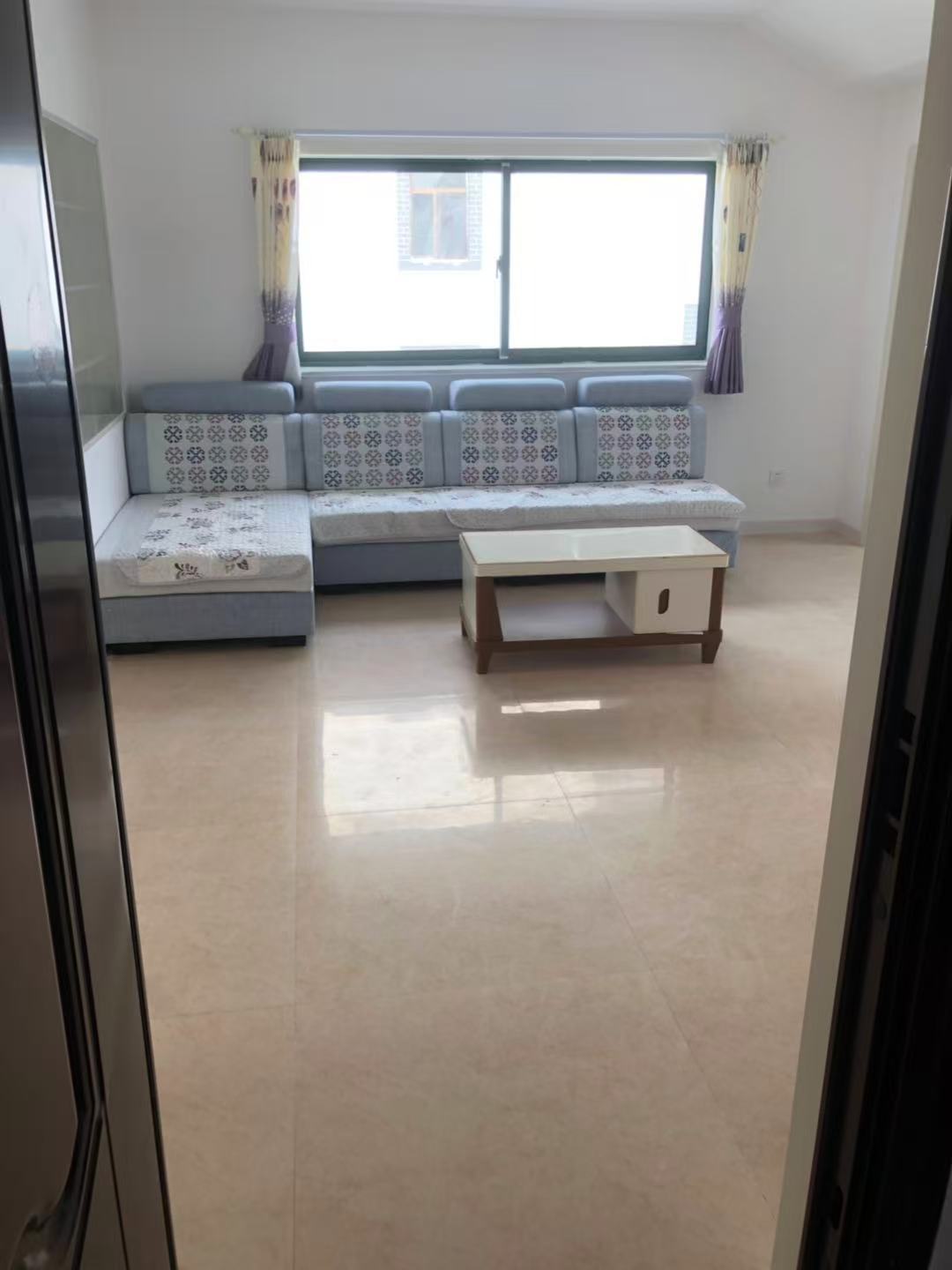 二中+文峰**，文山花園，適合給孩子上學(xué)用，位置好方便出租，