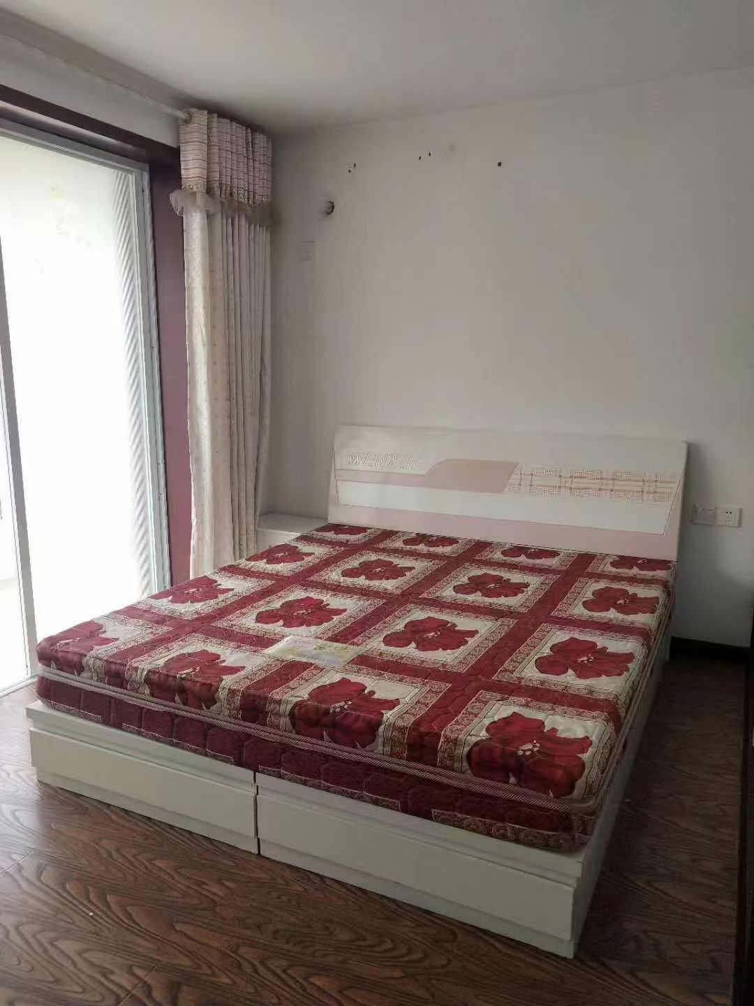 文登櫻花時(shí)尚小區(qū)出租 文登櫻花時(shí)尚小區(qū)出租