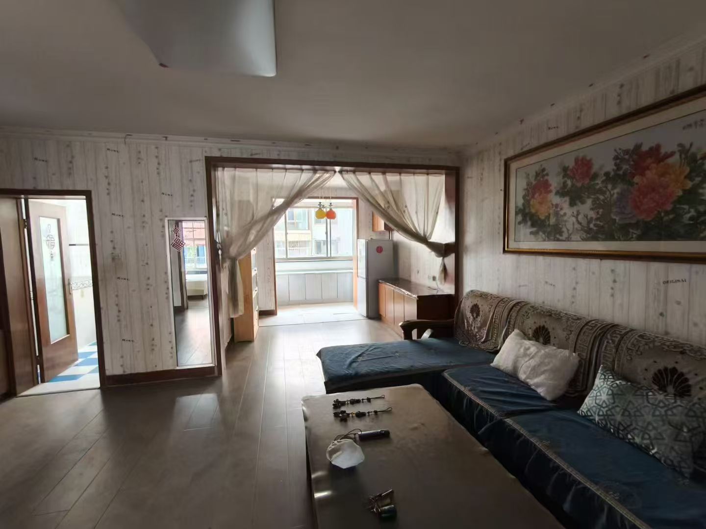 單山路澆筑樓一樓90平29.8萬 單山路澆筑樓一樓90平29.8萬