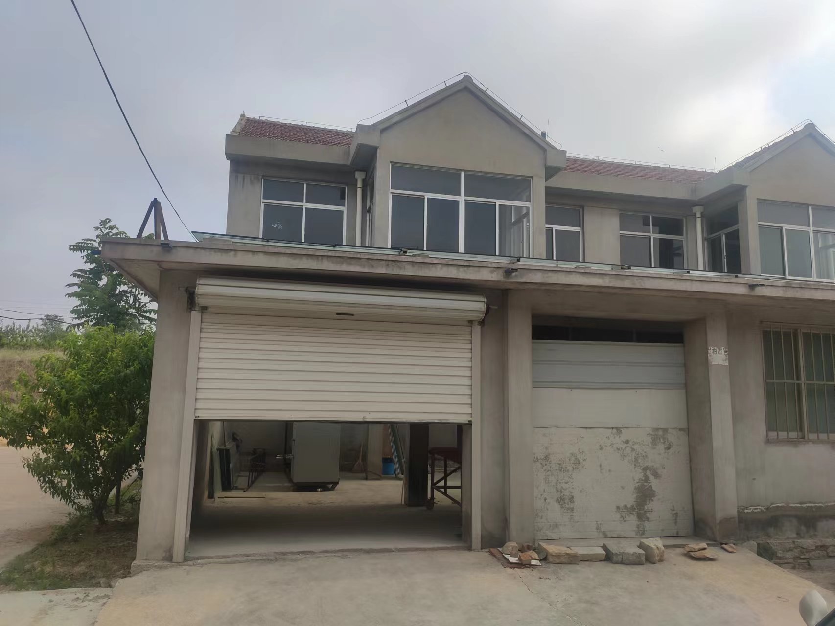 二層樓出售 二層樓出售