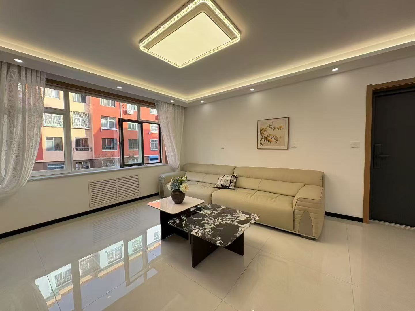 燕南東街一樓三室123平39.8萬 燕南東街一樓三室123平39.8萬