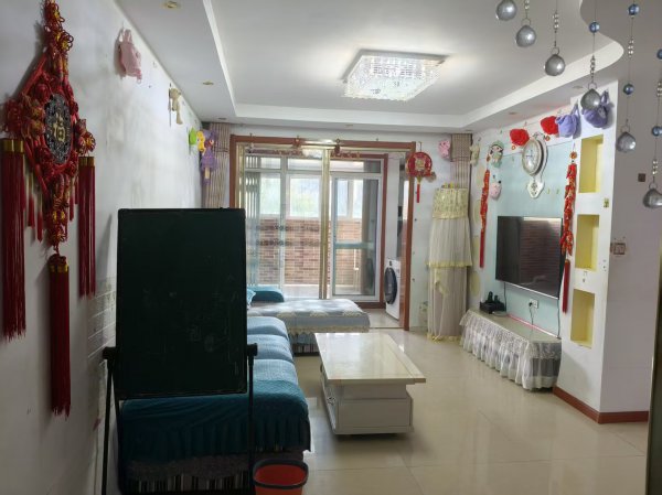 @出租1000/月，水榭花都電梯2室!