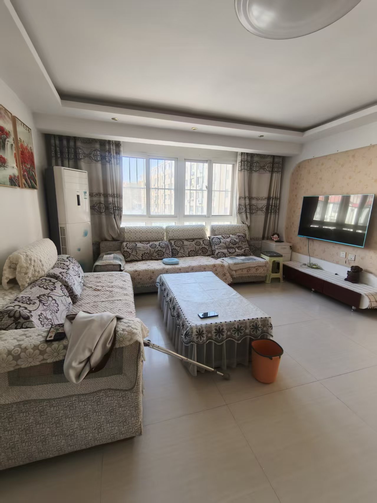 @出租:1100/月，文峰花園，3室