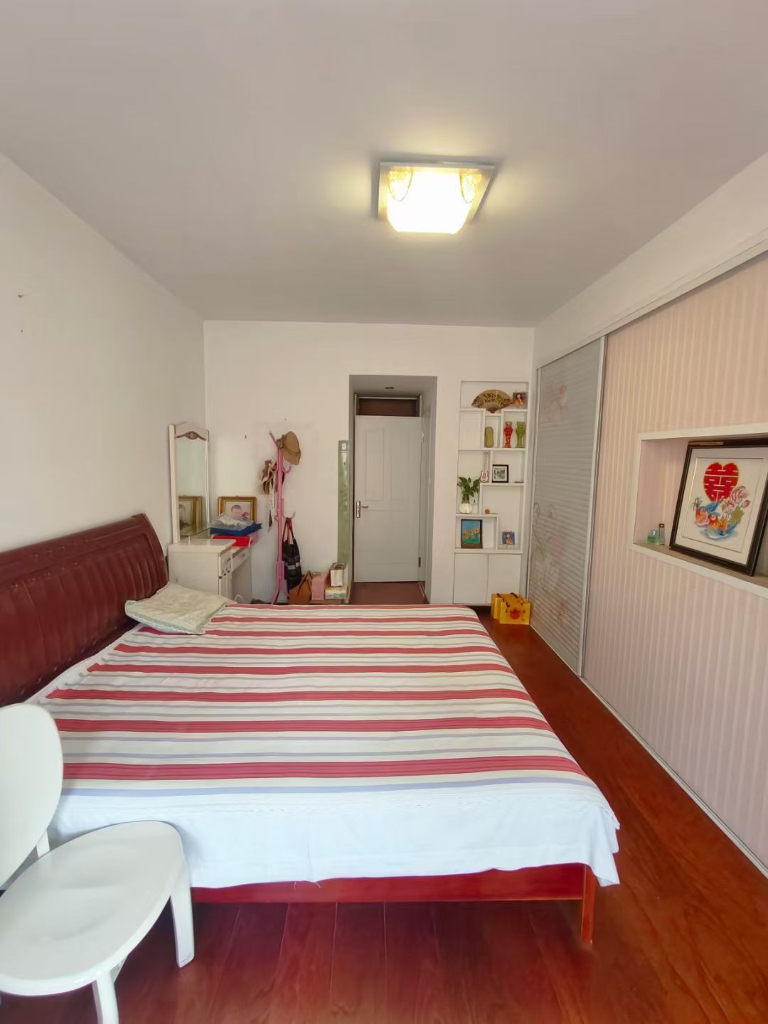 @1280/月，福泉名居，電梯南向2室!