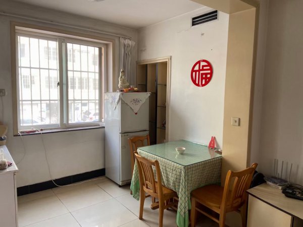 峰臺(tái)一樓加車庫(kù)售 峰臺(tái)一樓加車庫(kù)售