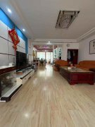 @76.8萬(wàn)，毓菁華，185平，1樓