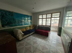 河南水產(chǎn)附近緊鄰爬山街貼地二樓70平15.8萬(wàn) 河南水產(chǎn)附近緊鄰爬山街貼地二樓70平15.8萬(wàn)