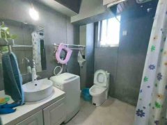 不愛爬樓梯的房南山街貼地一樓82平方三室17.8萬