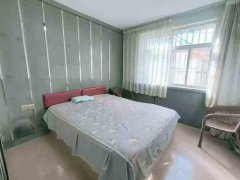 不愛爬樓梯的房南山街貼地一樓82平方三室17.8萬