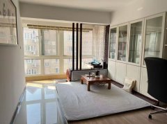 祥和花園電梯五樓160平三室兩衛(wèi)68.8萬(wàn)