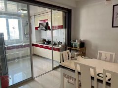 祥和花園電梯五樓160平三室兩衛(wèi)68.8萬(wàn)