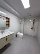 燕南東街一樓三室123平39.8萬